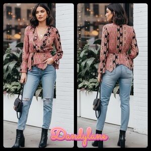 BCBGMAXAZRIA  Azria Surplice  Top Size Medium